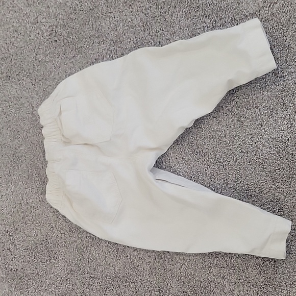 Banana Republic White Pants - Picture 4 of 6
